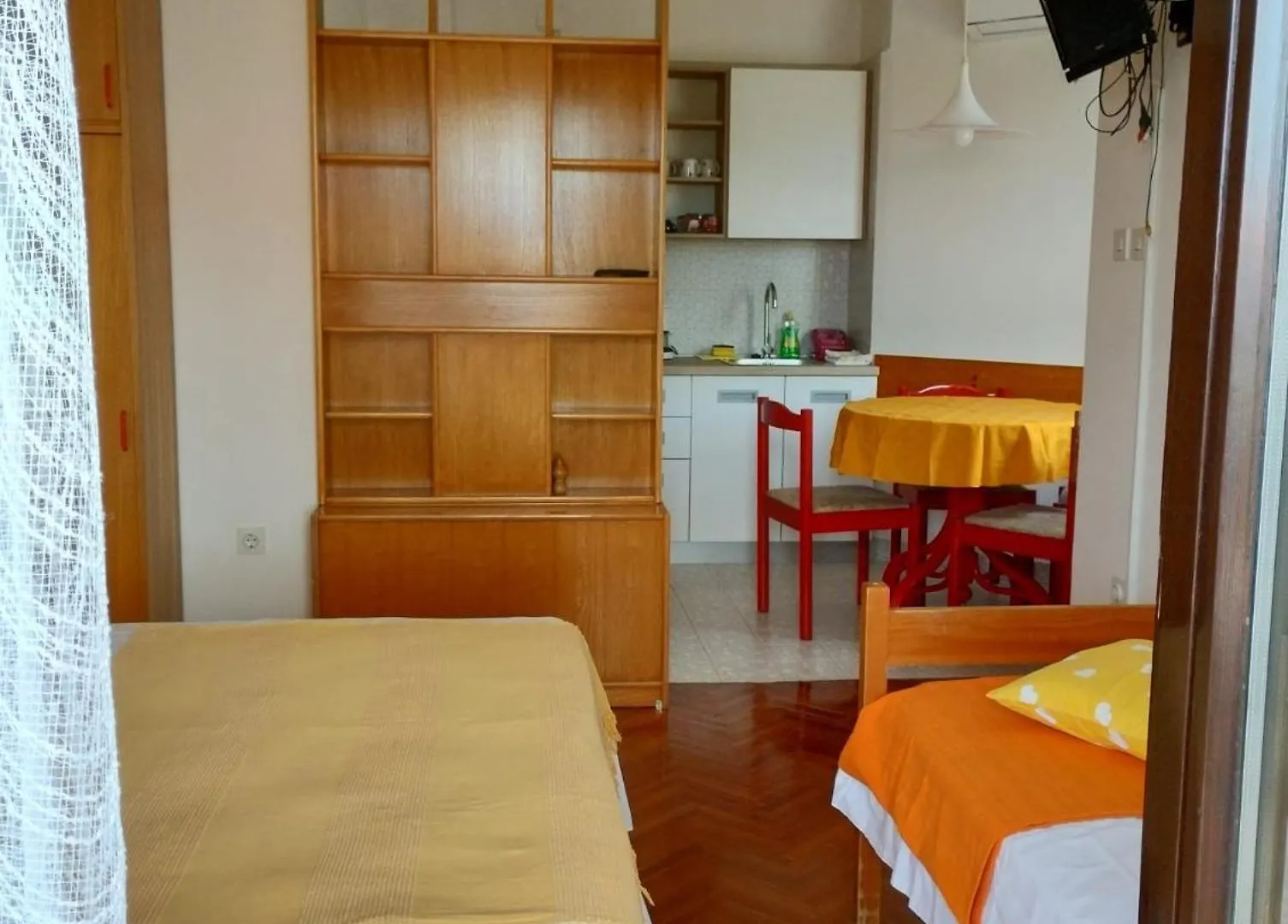 Valentina Apartment And Studio Vantacici