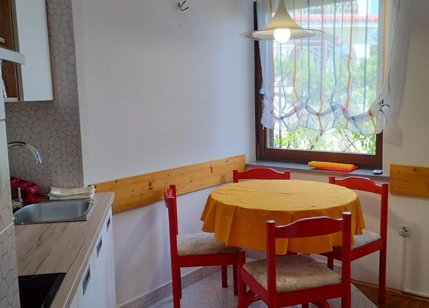 Valentina Apartment And Studio Vantacici 0*,  Croatia